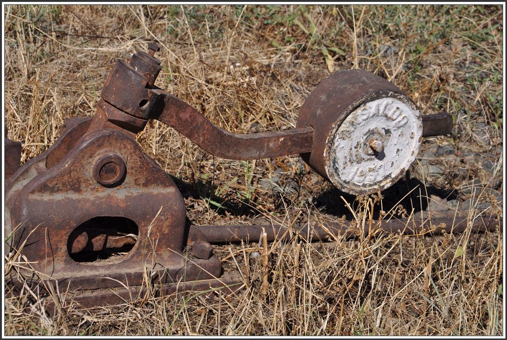 Ansaldo fertigte nicht nur Lokomotiven sondern auch Weichen inklusive Stellhebel. Ansaldo 1937 im Bahnhof Asmara. (11.12.2014)