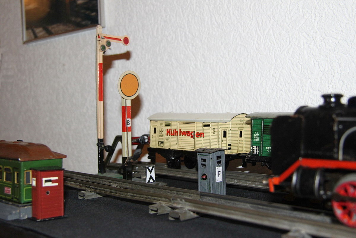 Antik Spielzeug Spur 0 (kl.Sammlung PW.)