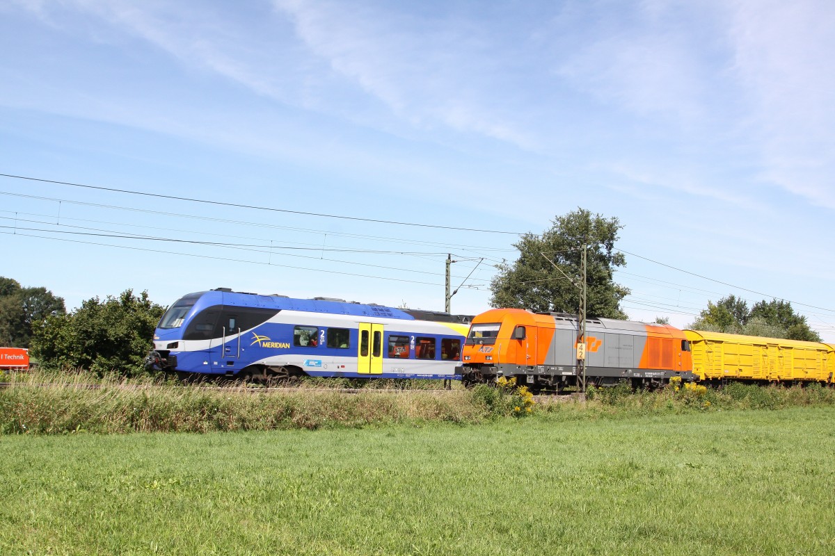 Arbeitszug mit RTS und Meridian FLirt auf Falschfahrt, 27.8.2015
