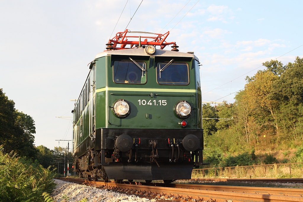 ARGE 1041.15 am 28.August 2015 als SLZ 96457 in Neubau-Kreuzstetten.