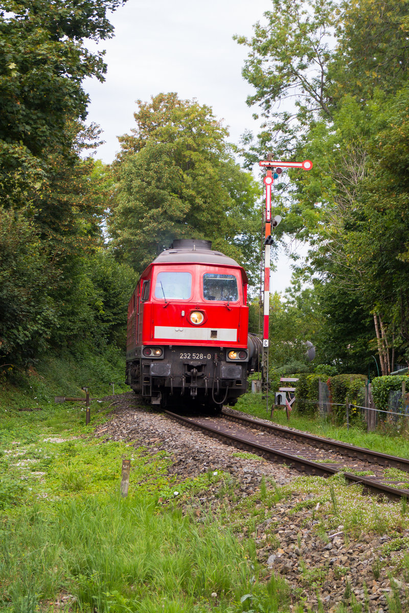 Arlbergumleiter - 232 528-0 in der Güterkurve Lindau. 23.8.18