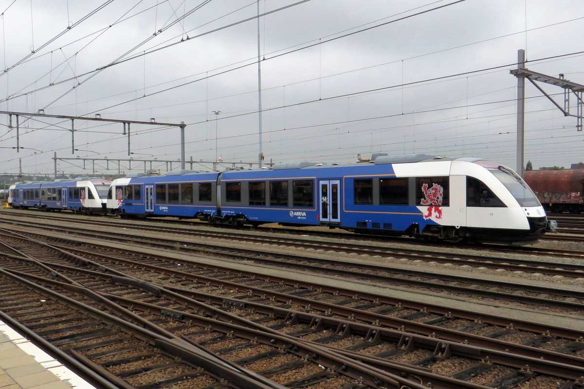 Arriva 25 steht am 27 Augustus 2020 abgestellt in Venlo.