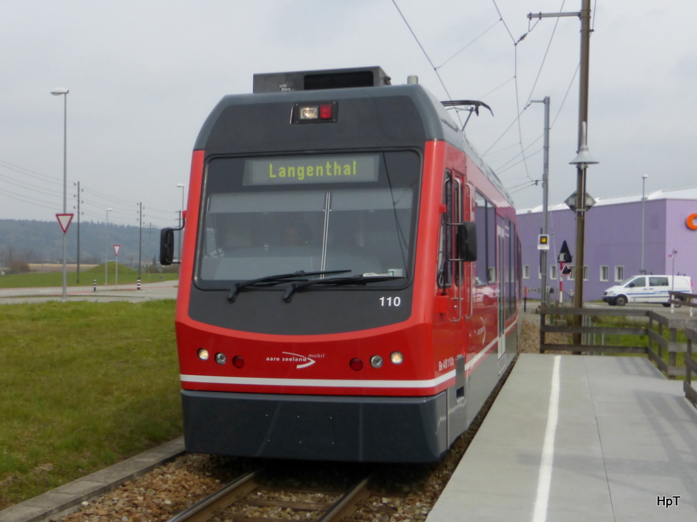 asm Oberaargau - Triebwagen Be 4/8 110 bei der Haltestelle Langenthal Industrie Nord am 26.03.2014