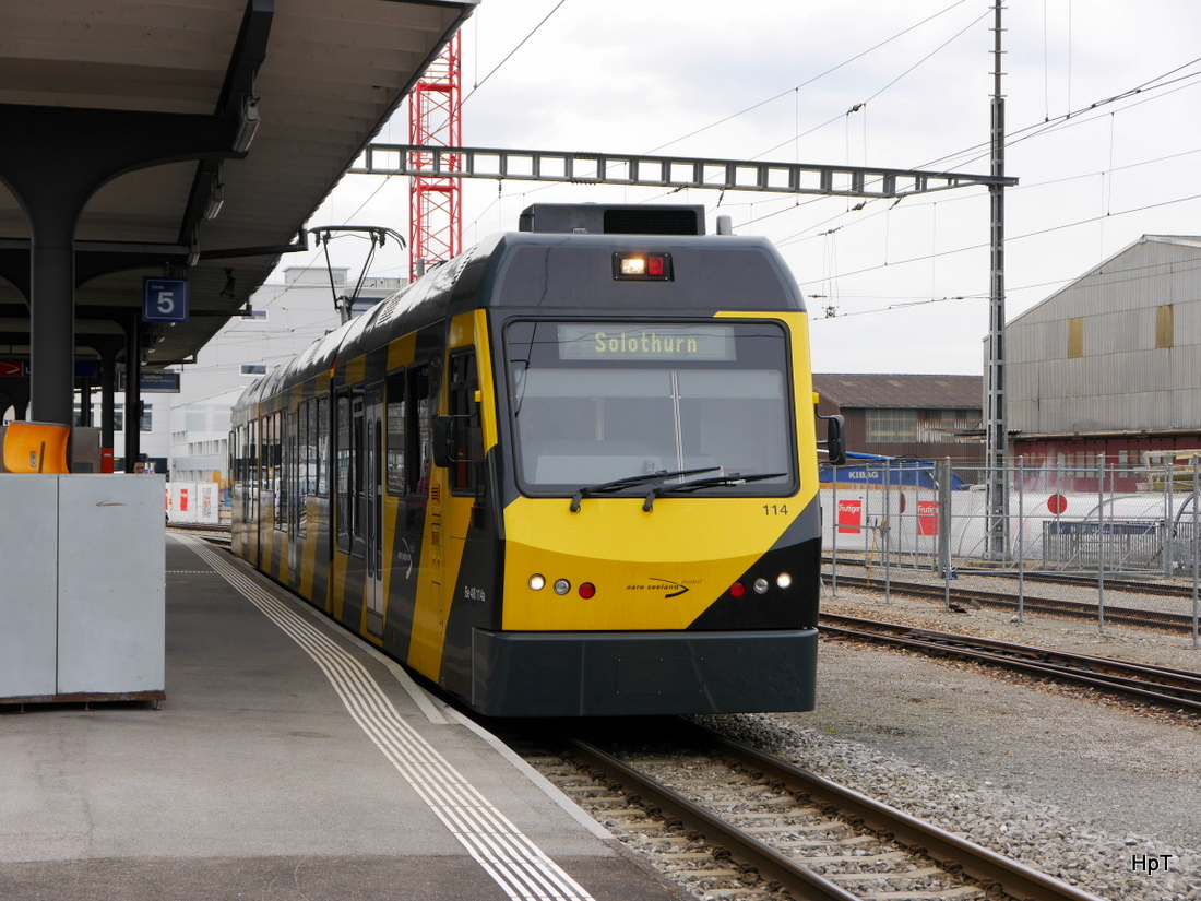 asm Oberaargau - Triebwagen Be 4/8 114 im Bahnhof Langenthal am 25.03.2015