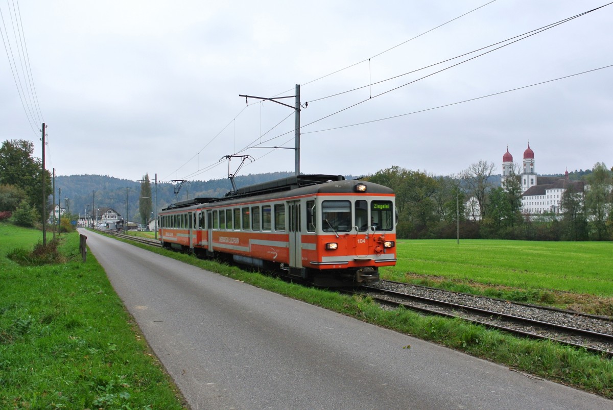 ASM Reservetriebwagen im Einsatz: Be 4/4 104+103 zwischen St. Urban und St. Urban Ziegelei, 27.10.2014.