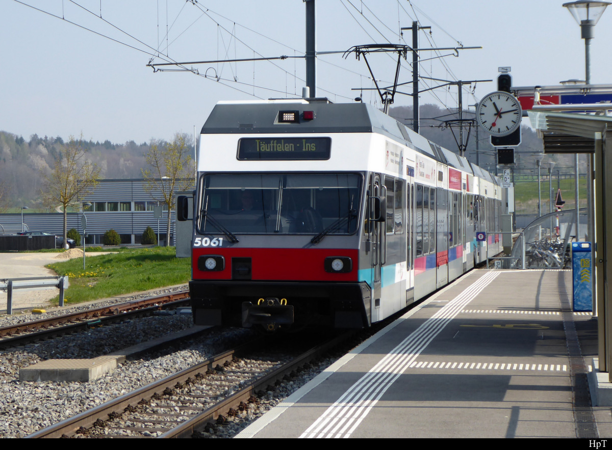 asm Seeland - GTW Be 2/6  506 und Be 2/6 507 als Regio nach Ins bei der Haltestelle Siselen - Finsterhennen am 12.04.2019