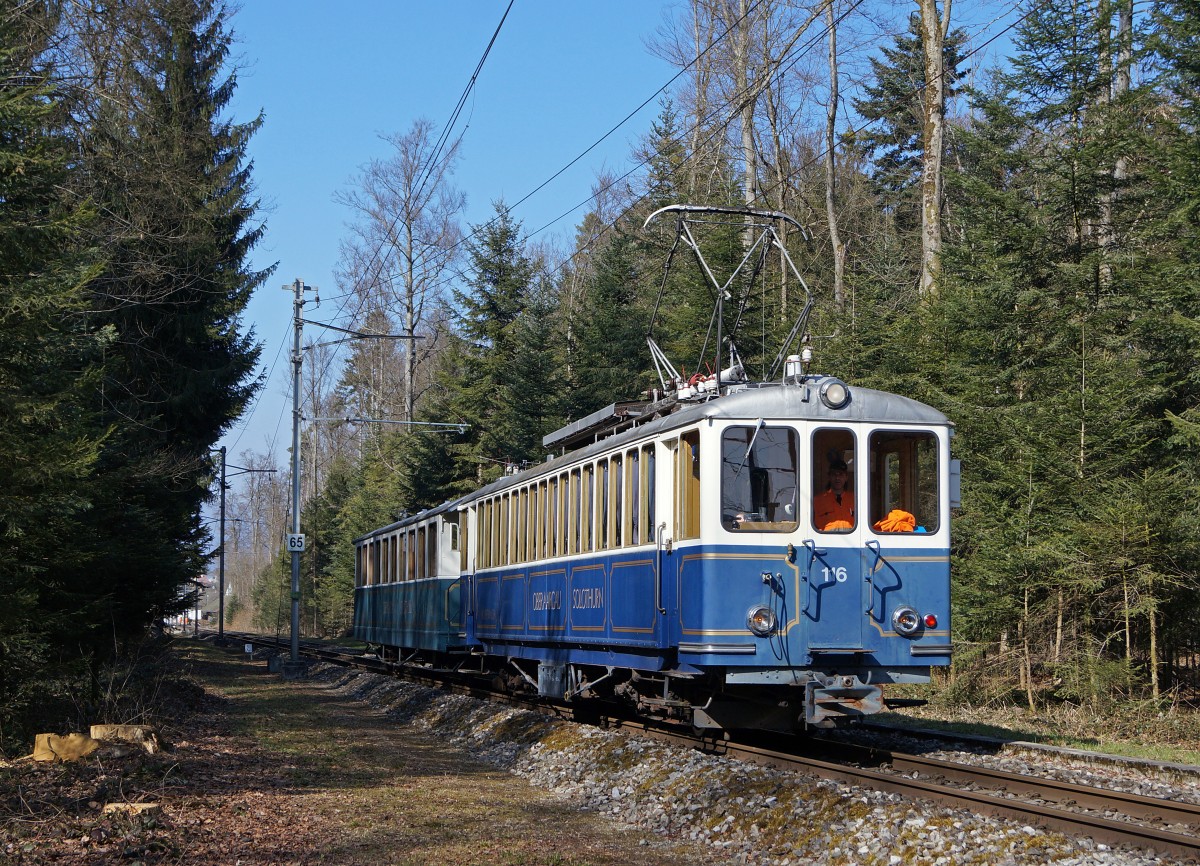 ASm: Sonderzug mit BRe 4/4 116 und Br 161 im Hardwald in Richtung Langenthal fahrend am 13. März 2015.
Foto: Walter Ruetsch