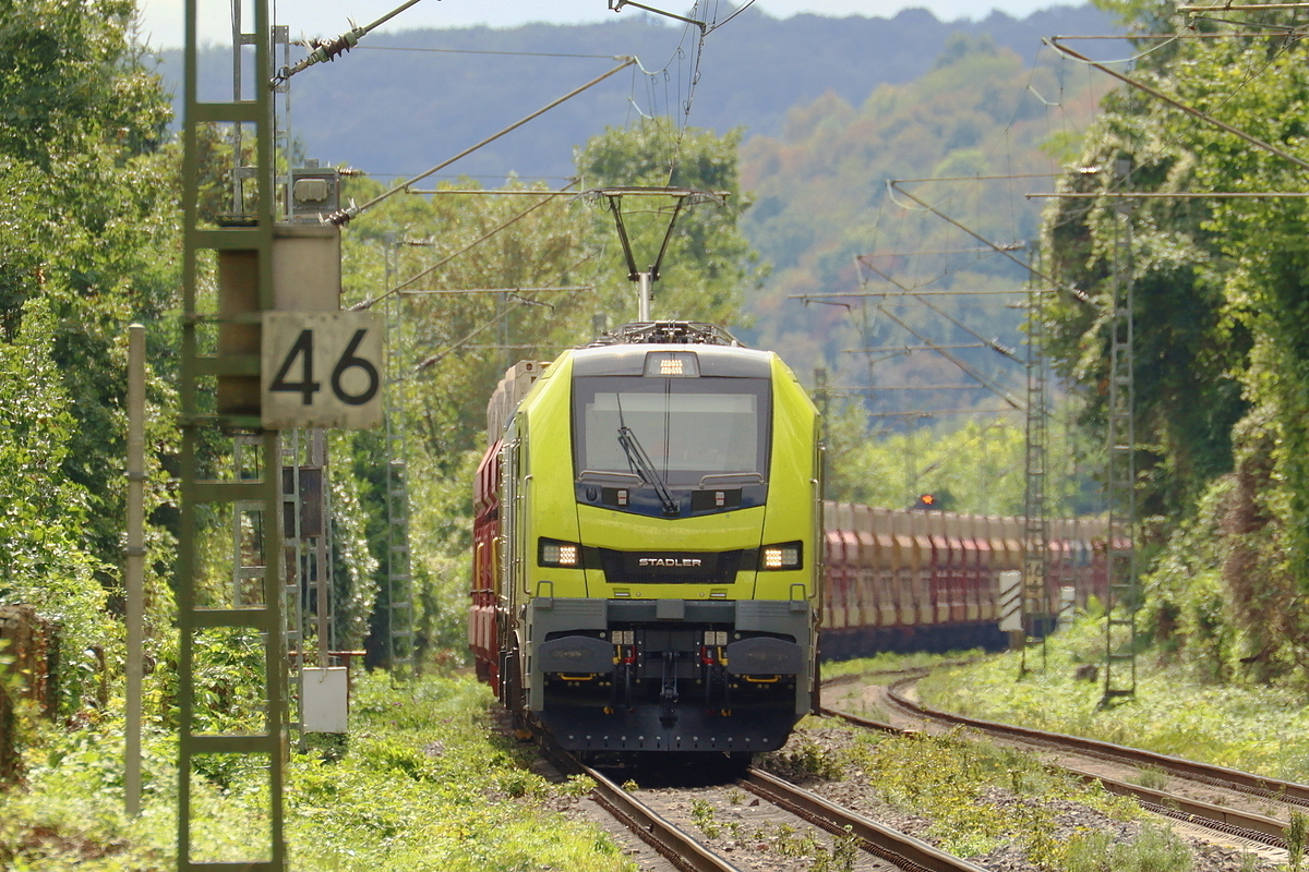 ATLU 2019 304-5 durchf�hrt mit einem langen Innofreight Zug Remagen-Rolandseck 31.8.2026