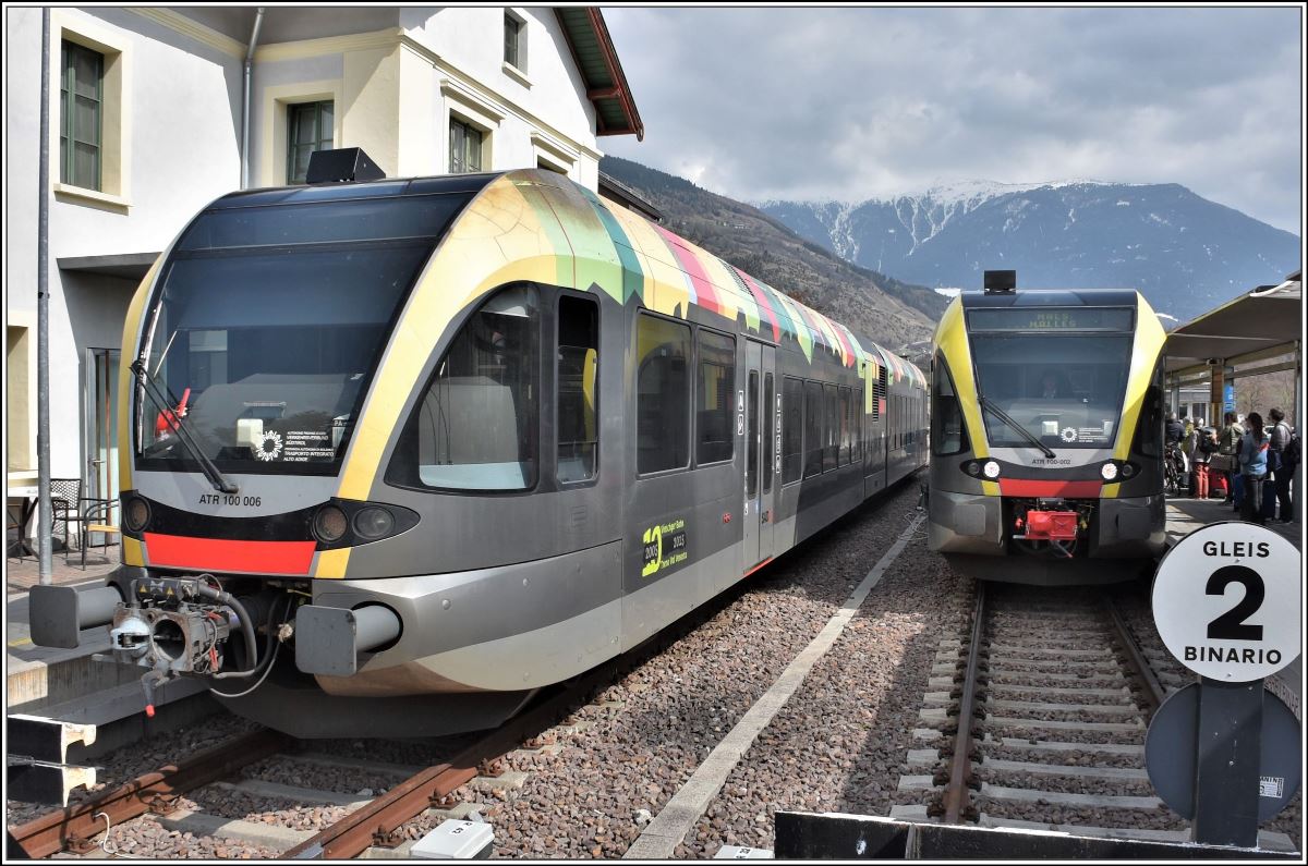 ATR 100-006 und 100-002 in Mals/Malles Venosta. (08.04.2018)