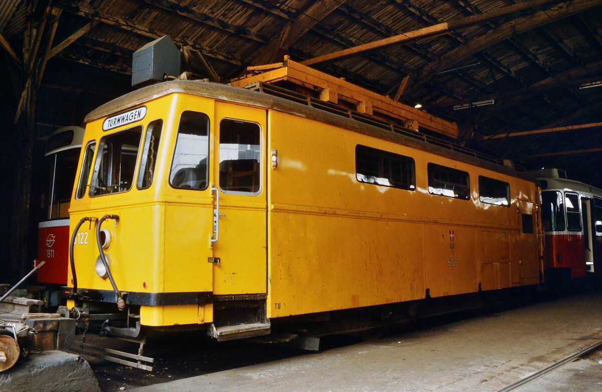 ATW 6122 der Wiener Elektrischen Stadtbahn, Betriebsbahnhof Michelbeuern (16.08.1984)