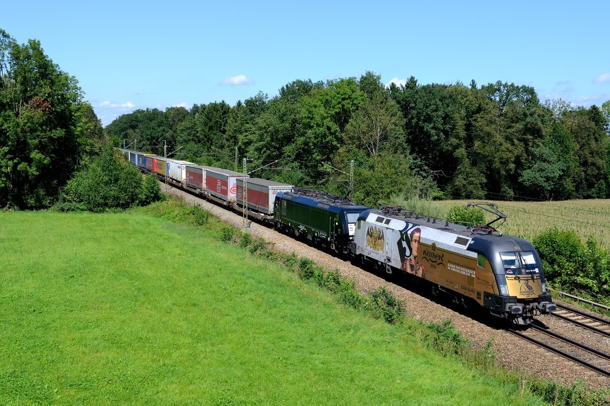 Auch am 04. September 2017 war der Kaiser auf der KBS 950 aktiv. Gemeinsam mit einer 189 brachte 182 523 den DGS 43143 von Lübeck Skandinavienkai nach Verona Q. E. zum Brenner. Bei Gutmart konnte der gut ausgelastete KLV-Zug aufgenommen werden.