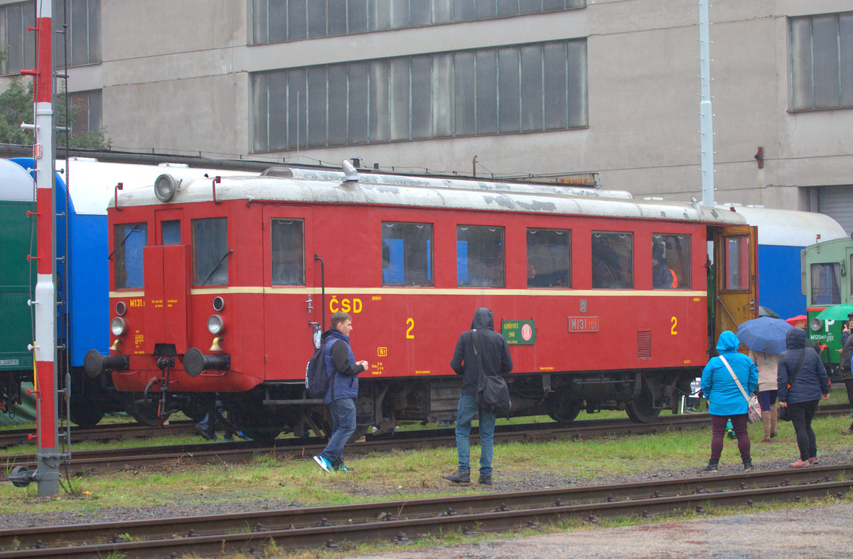 Auch ausgestellt in Bohumin  ein TW der Baureihe M131. 23.09.2017  10:49 Uhr.