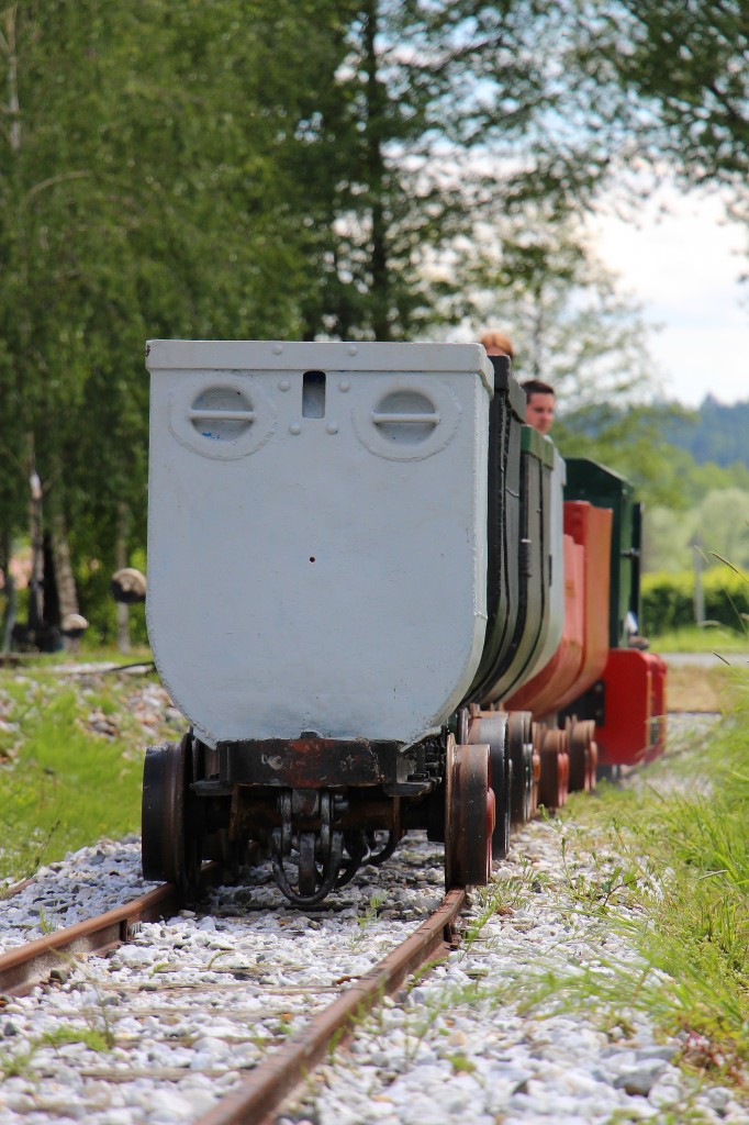 Auch Interessant die Zusammenstellung von verschiedensten Kohlen Hunten 
Nachschuss vom 10.MAi2014