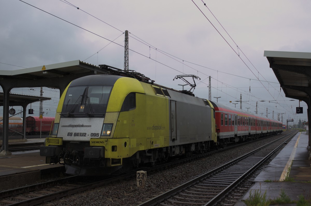 Auch einer der letzten Dispotauris schwimmt an den RB20-Linien zwischen Eisenach und Halle an der Saale mit. 
Dieser konnte am 1.6.15 am Bahnhof Großkorbetha aufgenommen werden. 