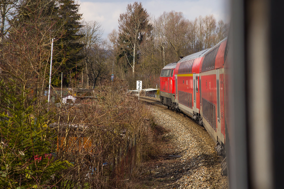 Auf dem Weg mit 218 406-7 nach Friedrichshafen. 7.3.16