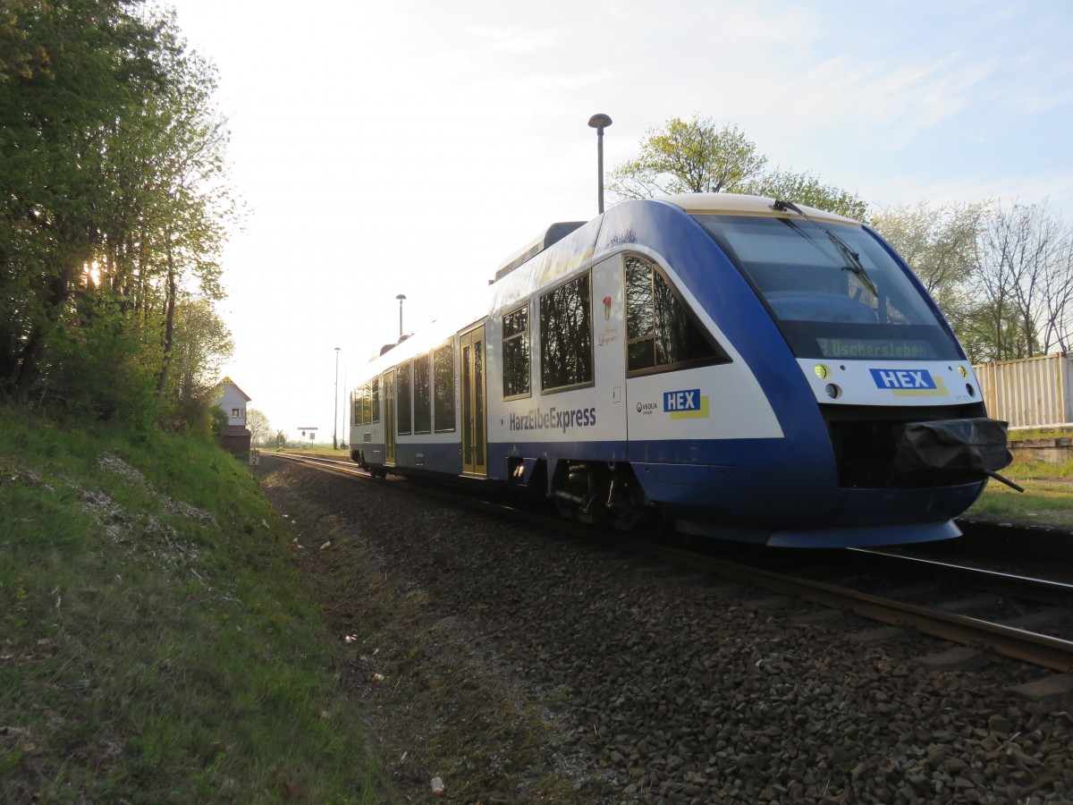 Auf dem Weg nach Oschersleben HEX Lint am 03.05.2015 in Dodendorf