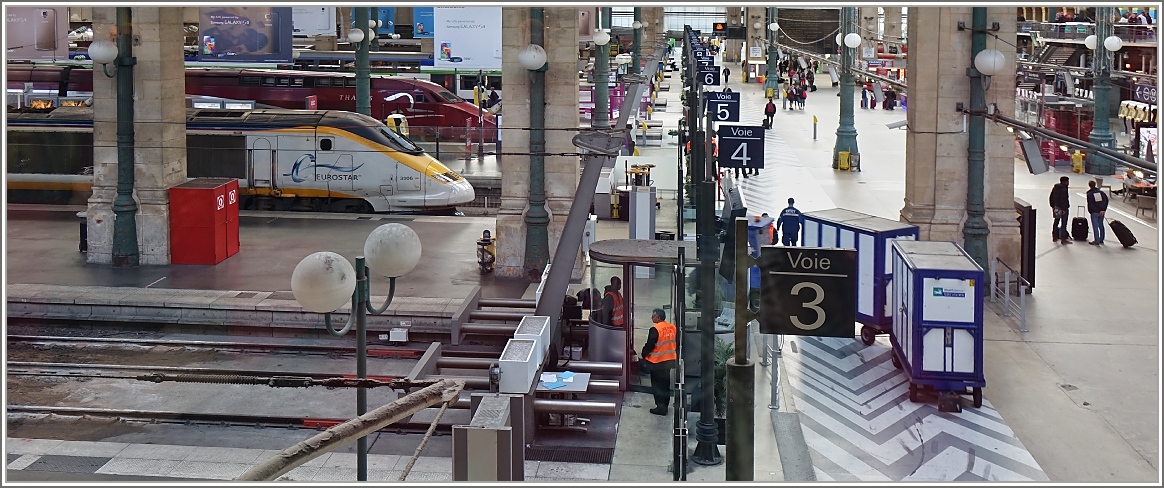 Auf Gleis 6 wartet  unser  Eurostar nach London.
(11.05.2014)