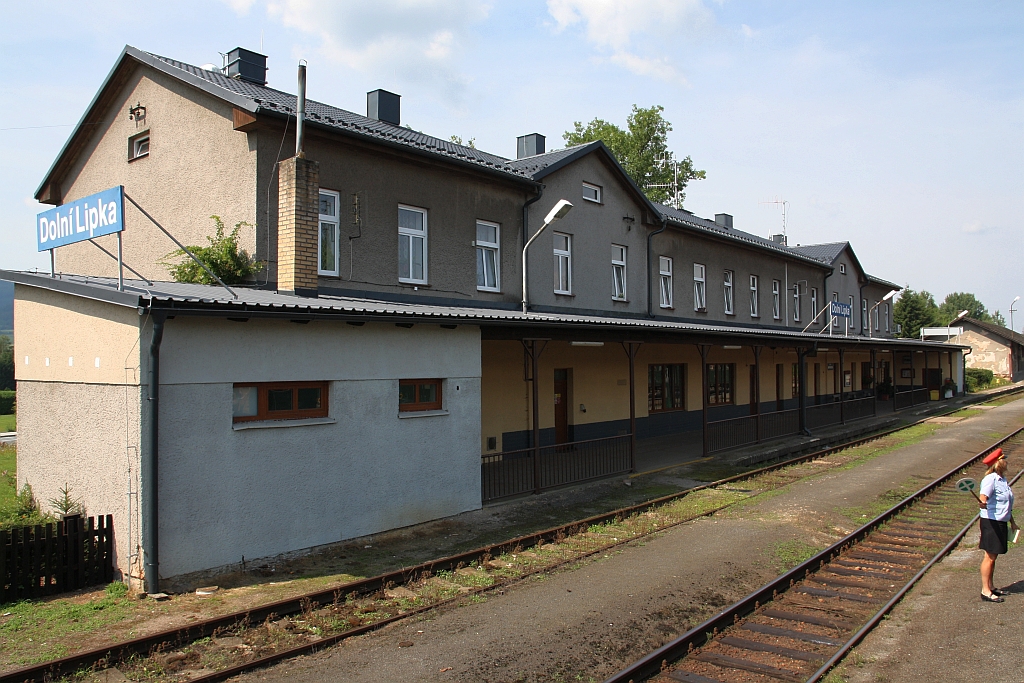 Aufnahmsgebäudes des Bahnhof Dolni Lipka am 21.Juli 2018.