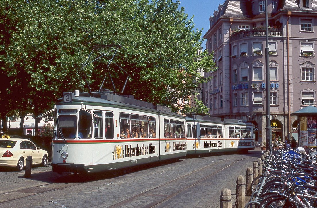 Augsburg 411 + 461, Königsplatz, 24.07.2006.