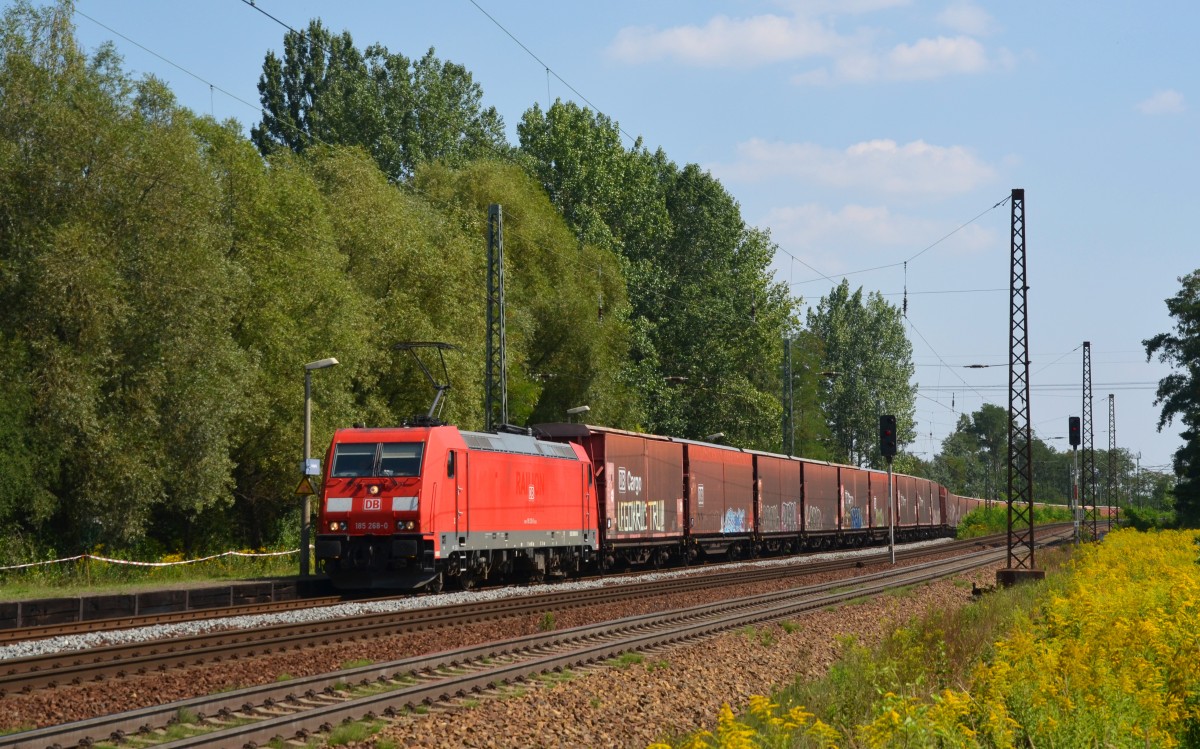 Aus Richtung Eilenburg kommend musste 185 268 am 22.08.15 auf die Weiterfahrt in Leipzig-Thekla Richtung Mockau warten.