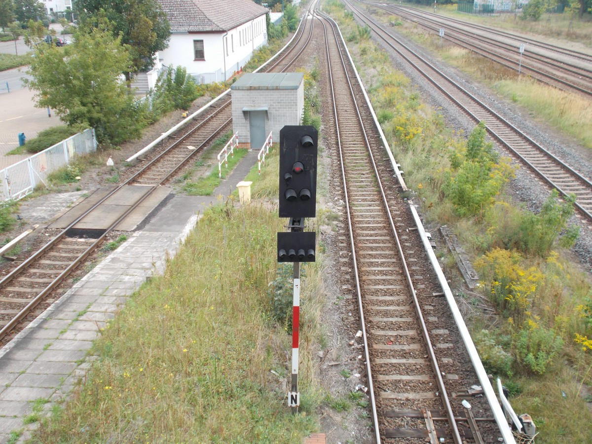 Ausfahrsignal  N  in Richtung Strausberg,am 17.Oktober 2014,in Fredersdorf.