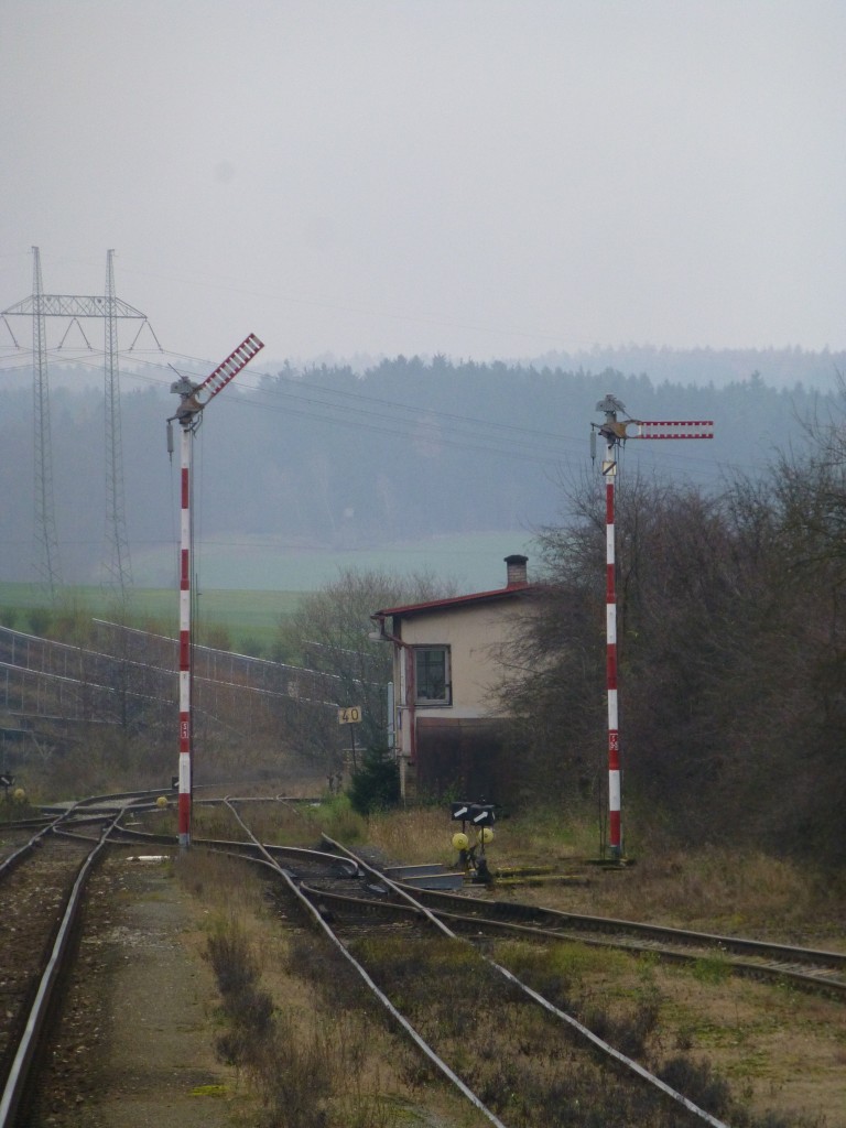 Ausfahrsignale Richtung Süden im Bahnhof Krupa (29.11.2014)