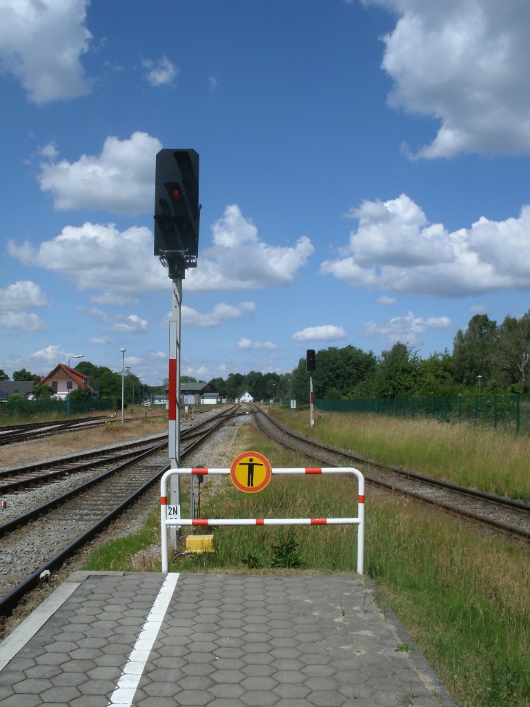 Ausfahrsignale Richtung Wolgast und Peenemünde,am 23.Juni 2012,in Zinnowitz.