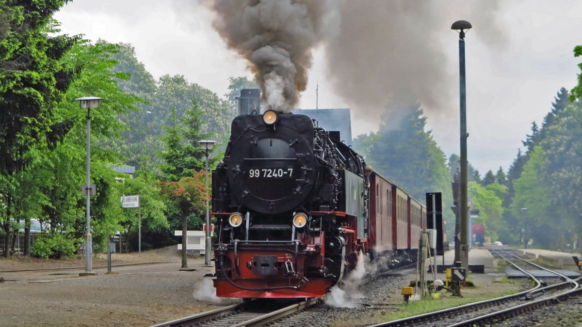 Ausfahrt aus Station Drei Annen Hohne Richtung Brocken, 23.5.14