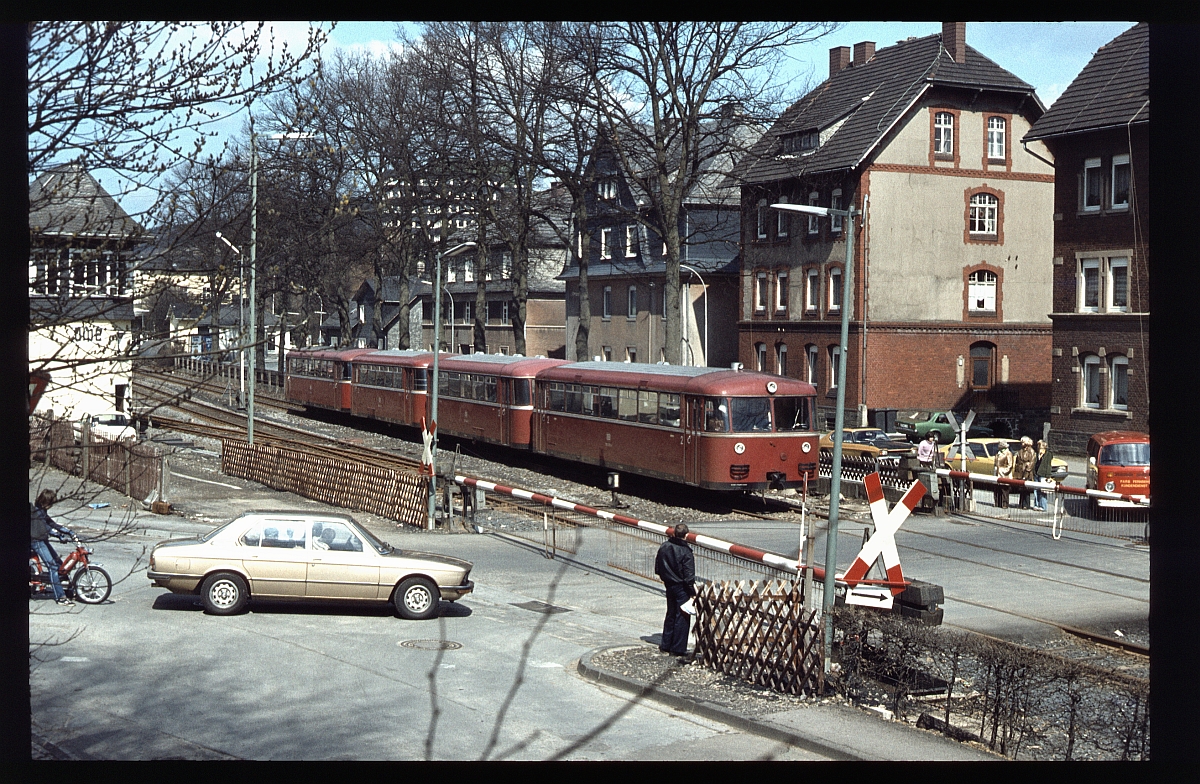 Ausfahrt Olpe Richtung Betzdorf (ex KBS 361) am 3.4.1980.