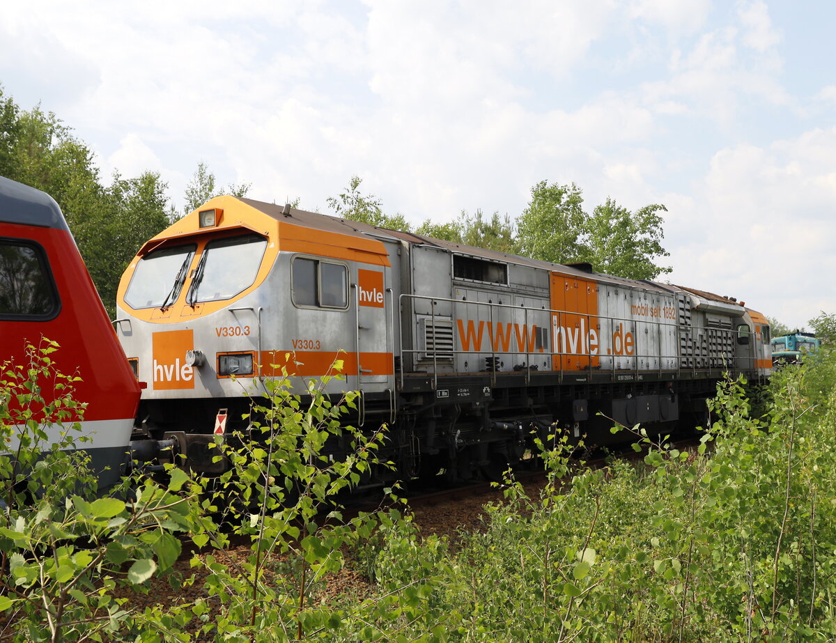 Ausserhalb des Werksgeländes, auf dem Anschlußgleis aufgenommen