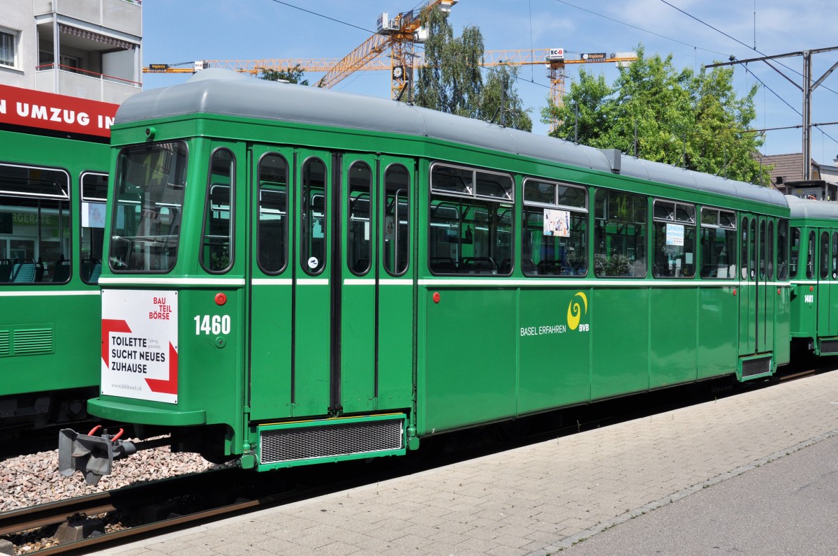 B 1460 an der Endstation der Linie 14 in Pratteln. Die Aufnahme stammt vom 06.06.2014.