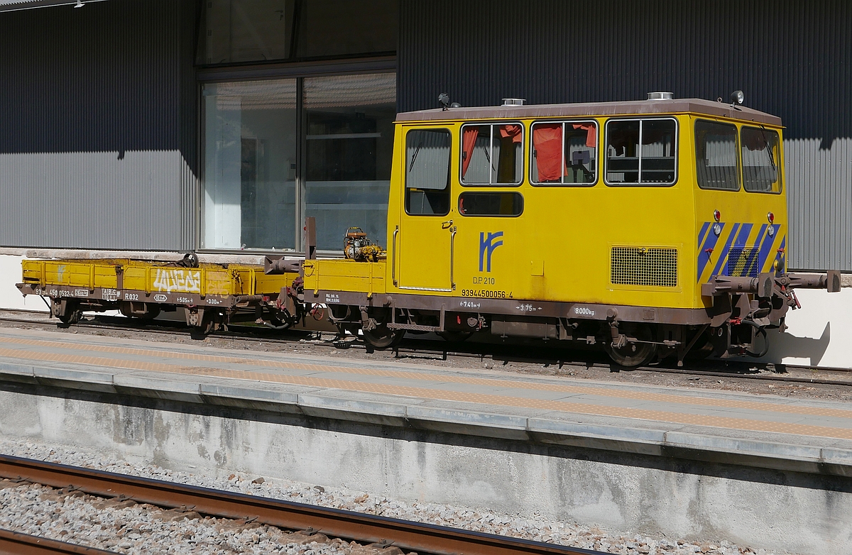 Bahndienstfahrzeug am 03.10.2017 in Tua.