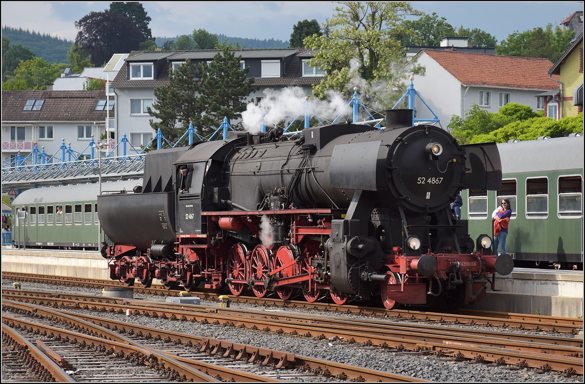 Bahnfest in Königstein. 52 4867 rangiert in Königstein. Mai 2018.