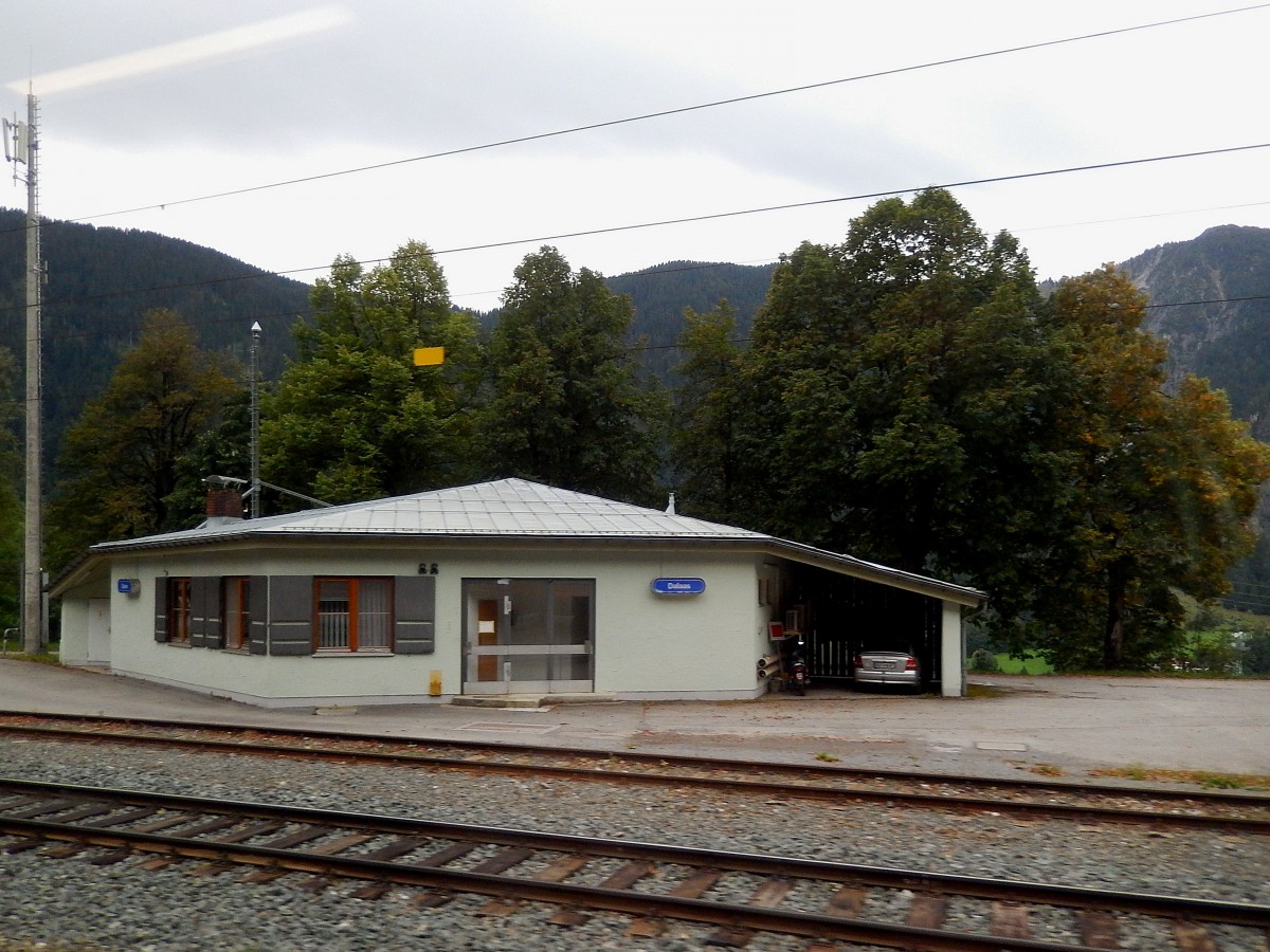 Bahnhof Dalaas, entlang der Arlbergstrecke (Fotoaufnahme aus fahrendem RJ);150922
