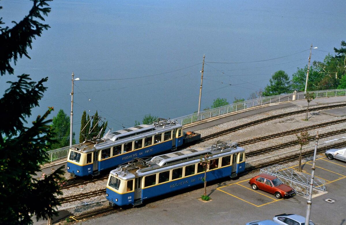 Bahnhof Glion der Schweizer Privatbahn Montreux-Glion. Ist der Genfer See wirklich so nah? Datum: 19.05.1986