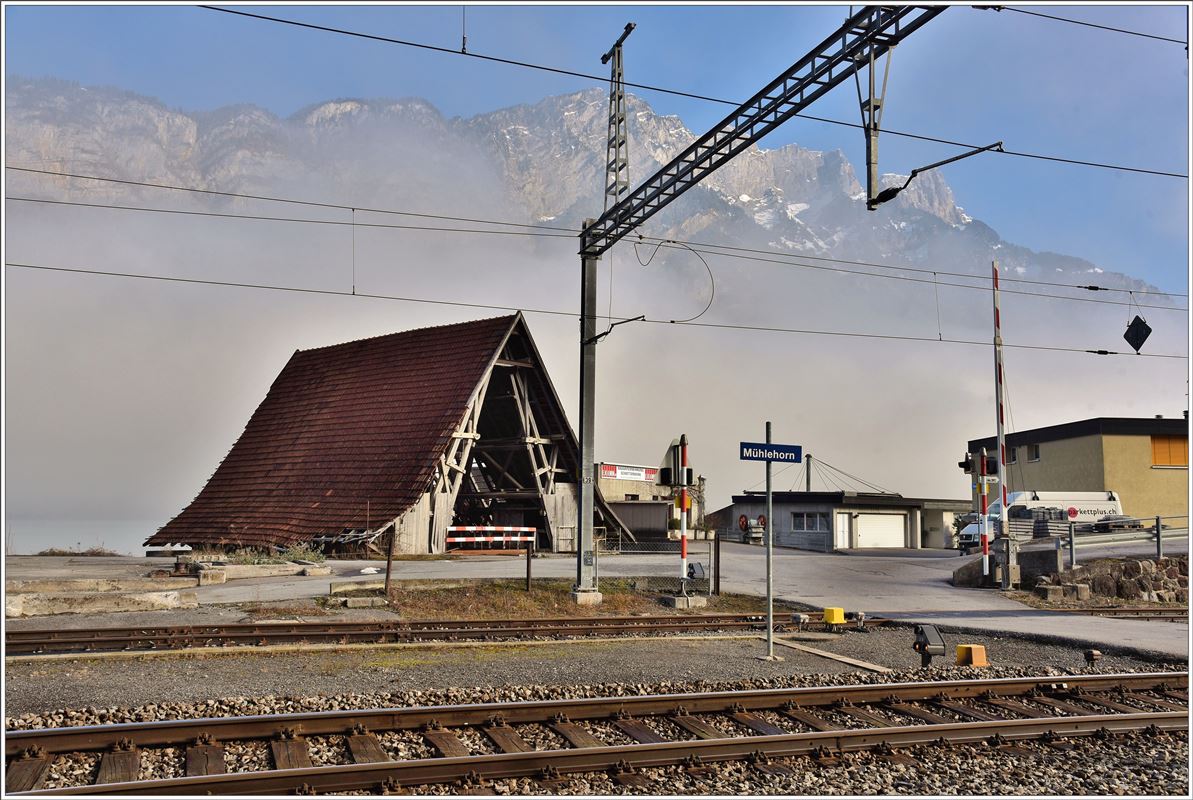 Bahnhof Mühlehorn mit dem zerfallenden Schiffsunterstand. (11.02.2017)