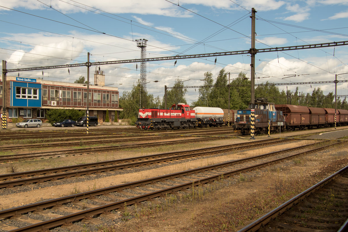 Bahnhof Nove Sedlo u Lokte am 4. August 2017. 774 703-3 beim Rangieren. 