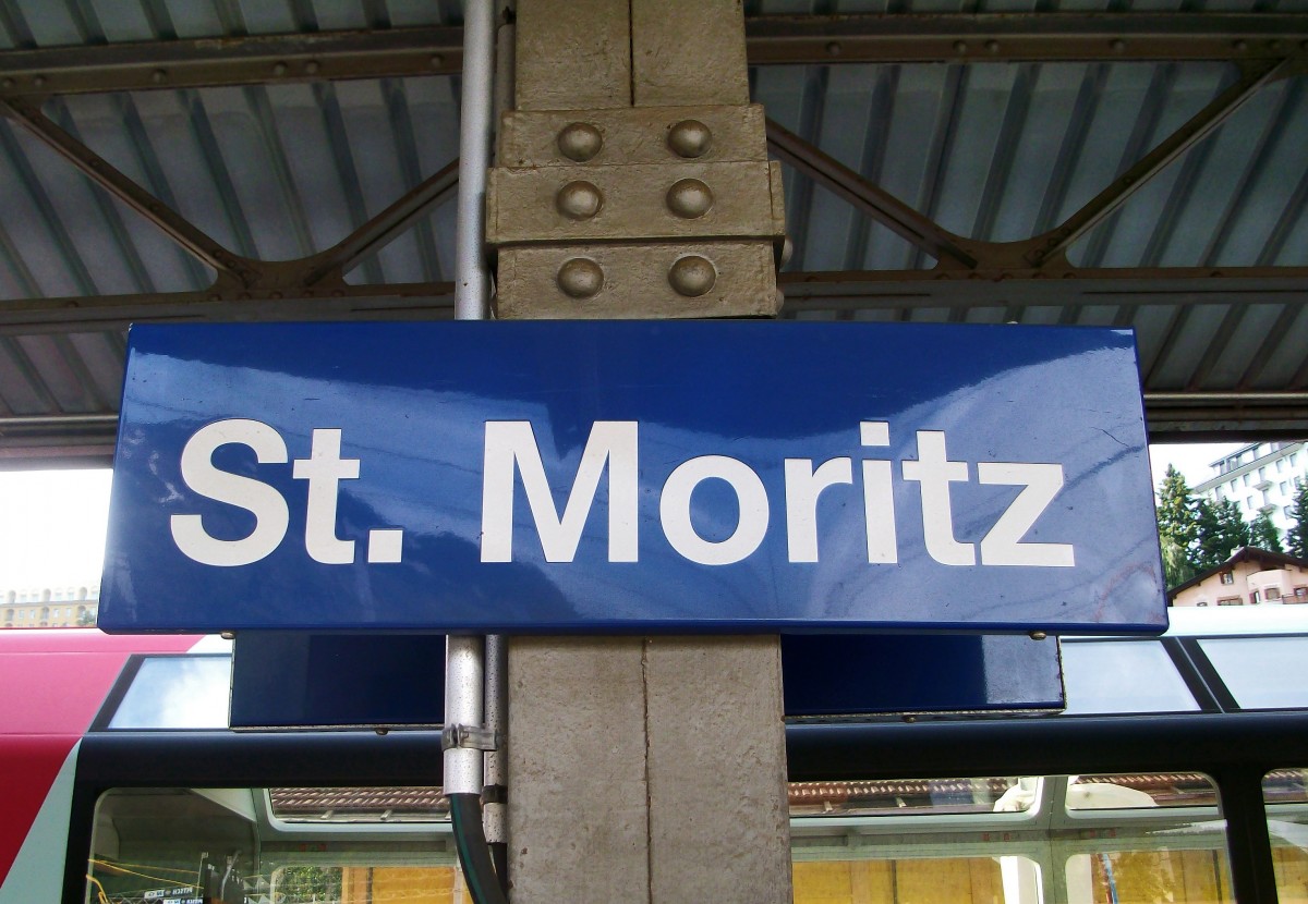 Bahnhofsschild von St. Moritz am 23.7.2014