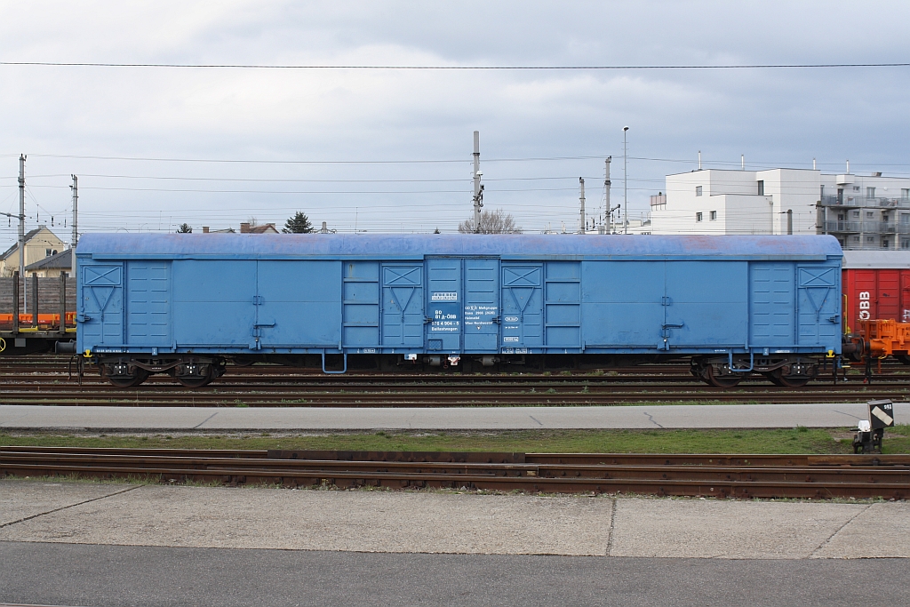 Ballastwagen 80 81 9764 904-5 am 03.April 2015 in Jedlersdorf.