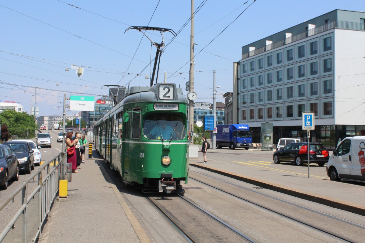 Basel BVB Tram 2 (DÜWAG Be 4/6 650) Margarethenstrasse / Höherweg / Güterstrasse am 3. Juli 2015.