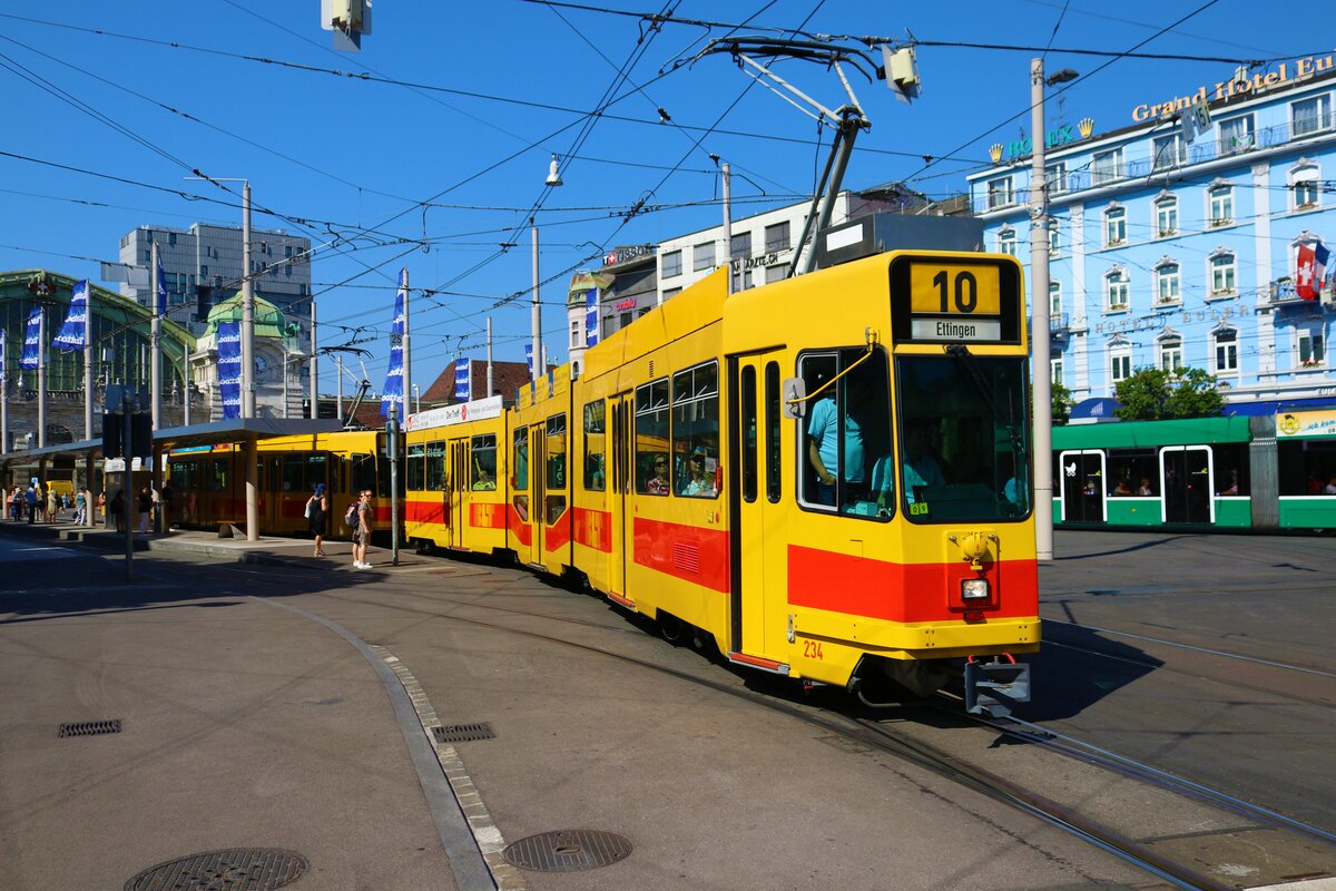 Baselland Transport SWP Be4/8 Wagen 234 am 11.07.23 in Basel SBB