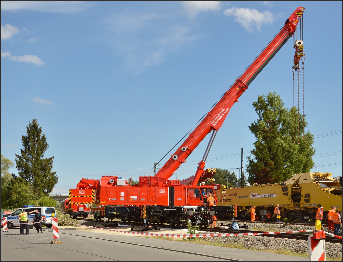 Bauzug-Entgleisung Radolfzell. Fertig aufgegleist, jetzt wird aufgeräumt. Juli 2016.