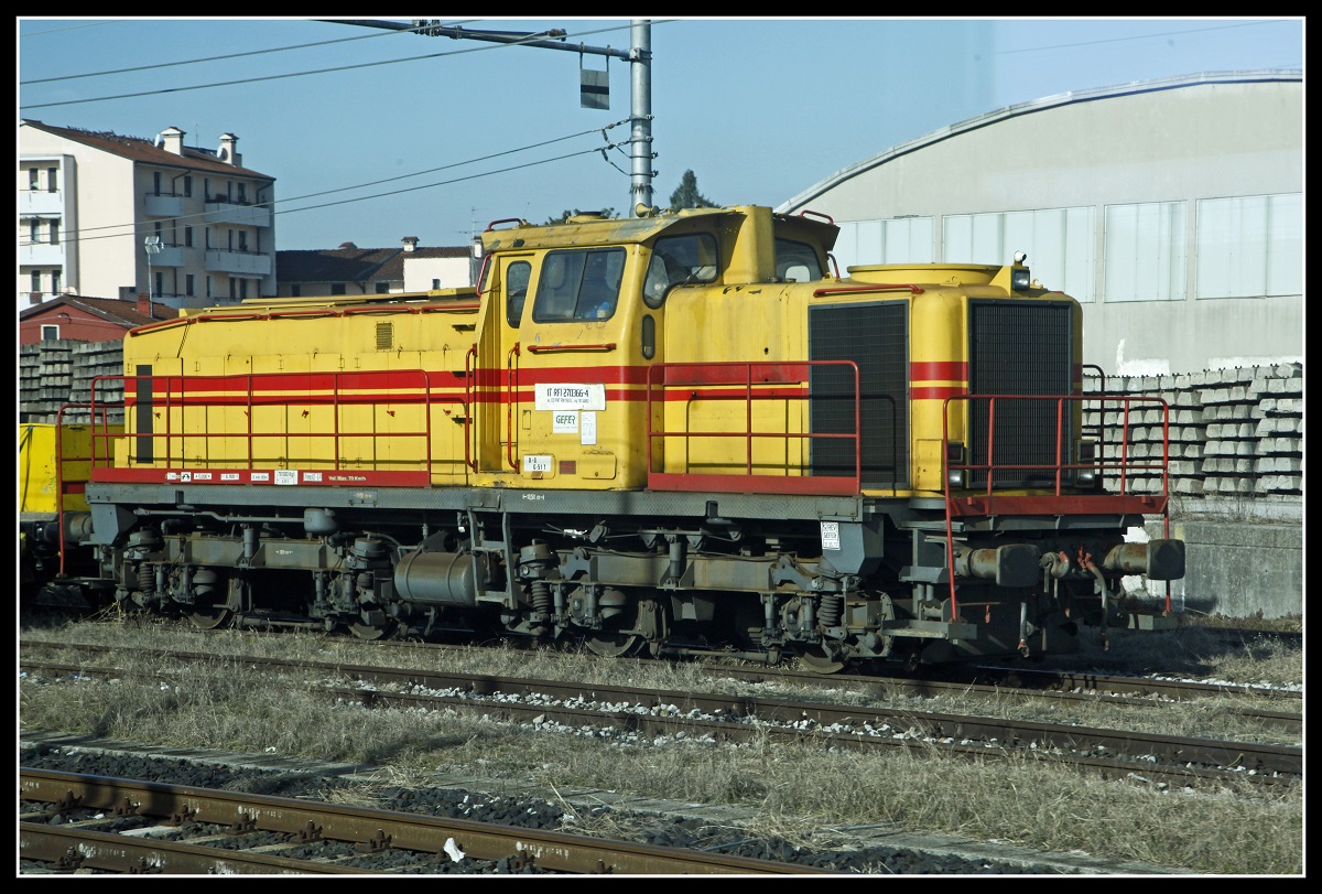 Bauzuglok abgestellt in Casarsa am 12.02.2019.