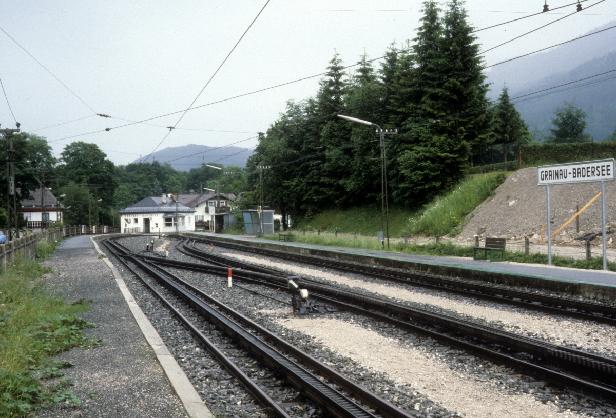 Bayerische Zugspitzbahn: Bahnhof Grainau-Badersee am 26. Juni 1980.