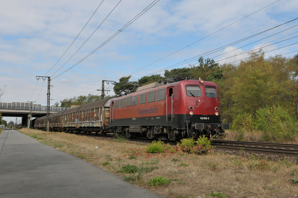 BayernBahn 140 856 mit der Henkelzug.  Darmstadt Weiterstadt am 14.09.2018