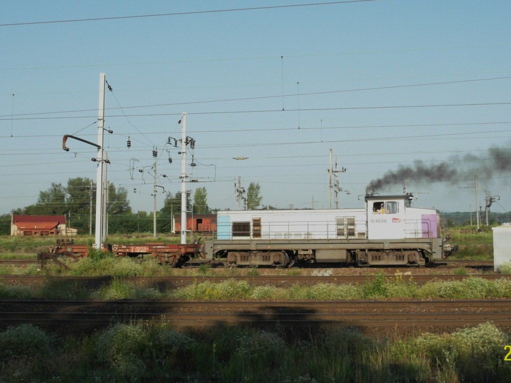 BB 64046 im Hausbergen Rangier-Banhof, mittwoch 16 july 2014