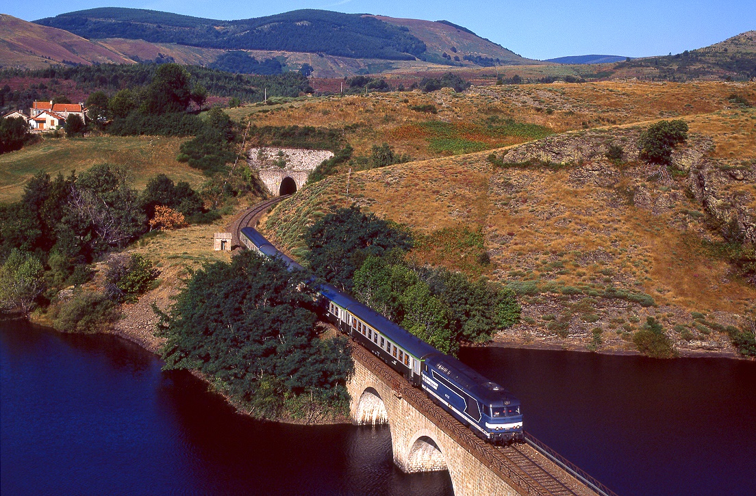 BB 67507, Prévenchères, Zug 5945, 02.09.1999.