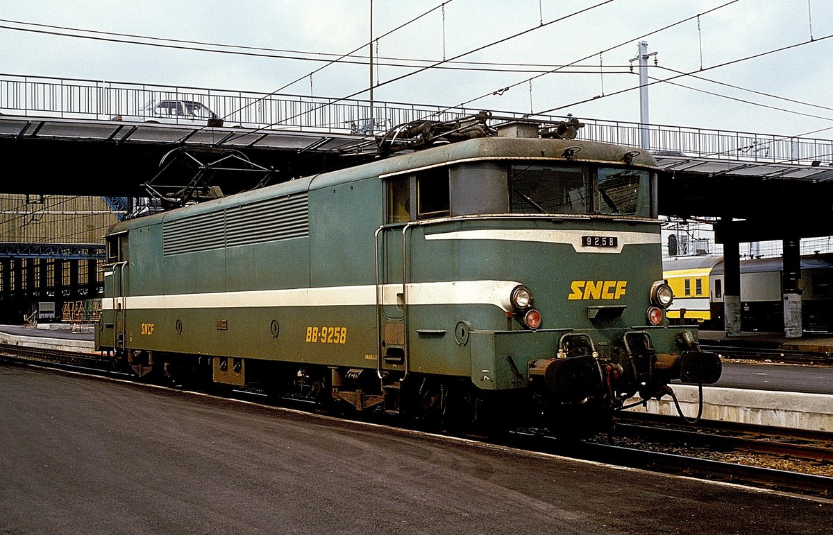 BB-9258  Bordeaux St. Jean  11.06.90