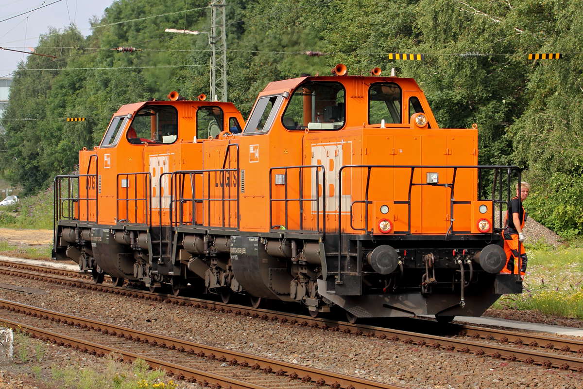 BBL 14 (214 025-9) und BBL 18 (214 027-5) in Recklinghausen 25.7.2014