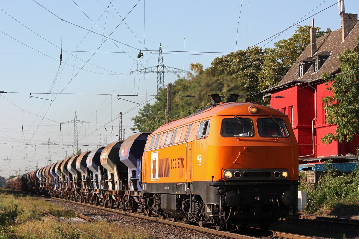 BBL 16 (225 100) zog am 5.9.13 einen langen Schotterzug durch Ratingen-Lintorf.
